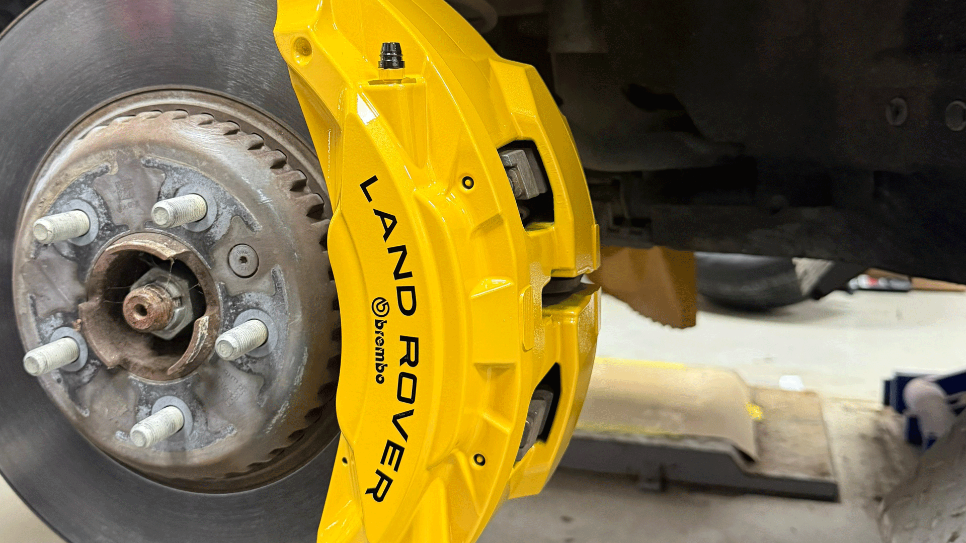 Nottingham’s Leading Specialist Caliper Painting — TTW Installations - Precision Finishes, Made To Last.